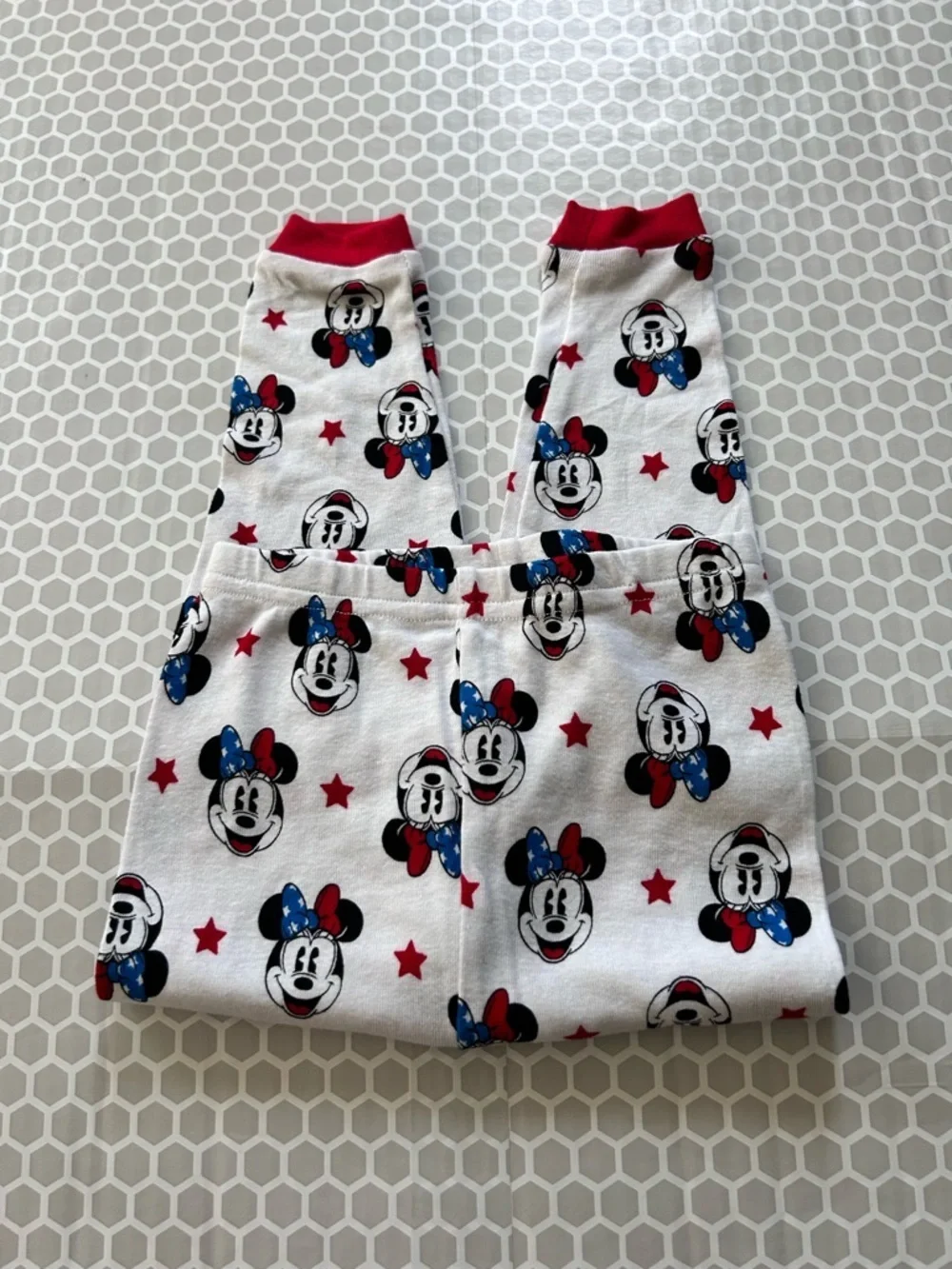Disney White Minnie Mouse Pajama Set with Red and Blue Accents Size 3T